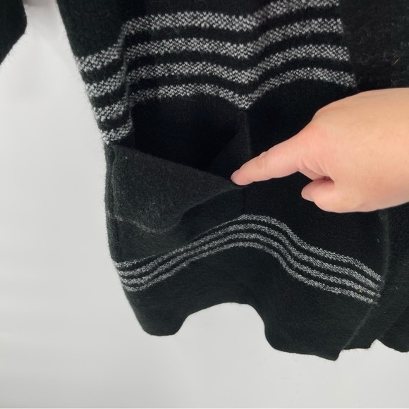 Lovestitch × Evereve Kristen Stripe Black Blanket Cardigan Size Small - Picture 7 of 10